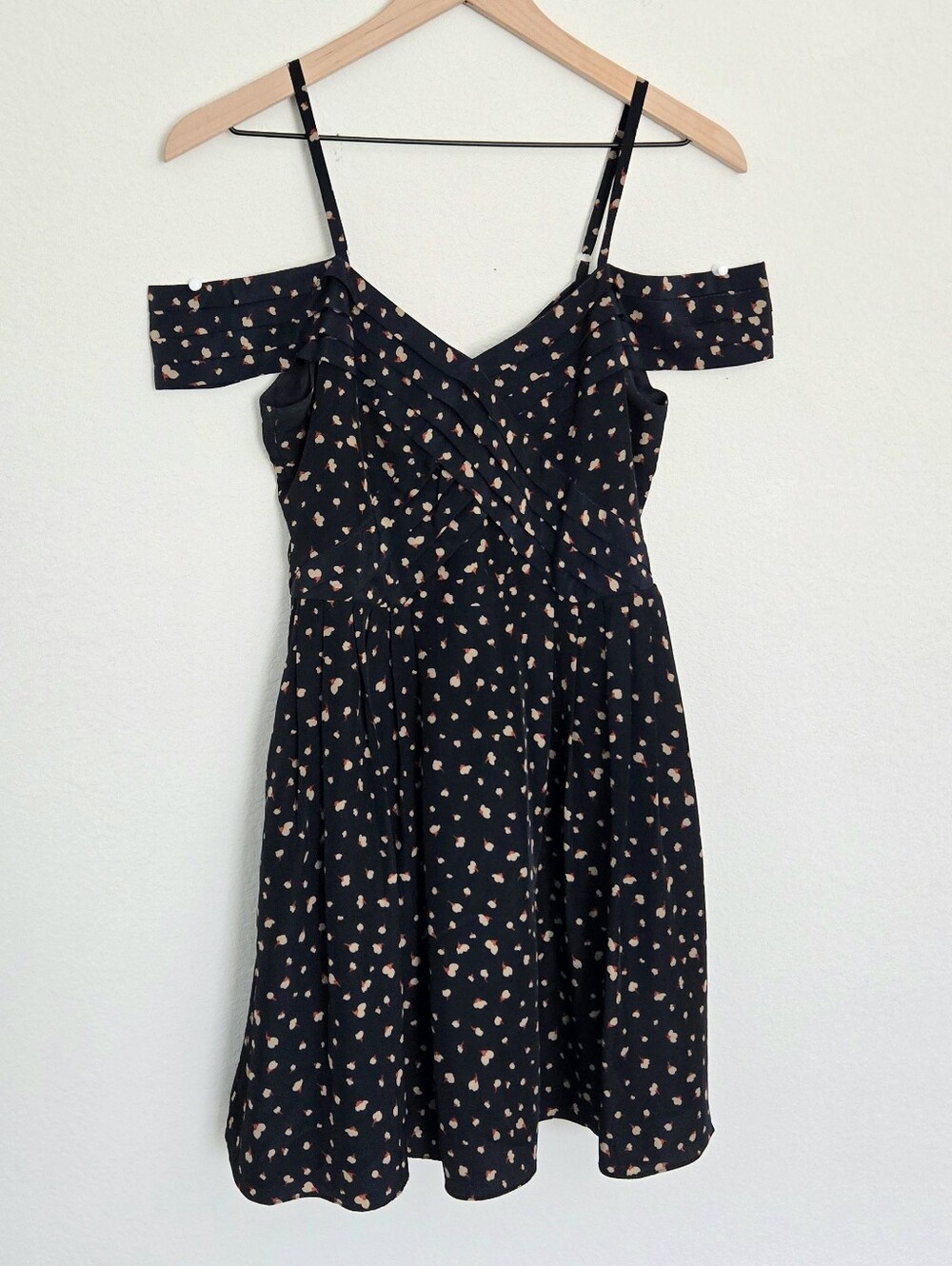 C. Luce Off The Shoulder Floral Mini Dress